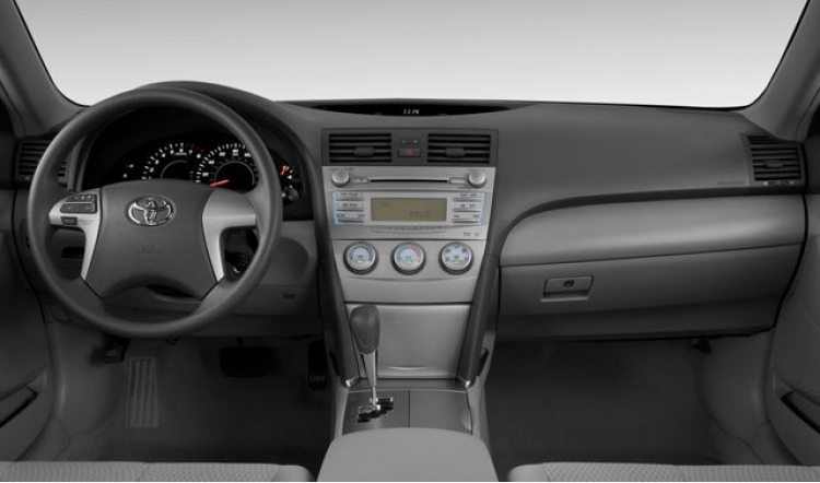 2011-toyota-camry
