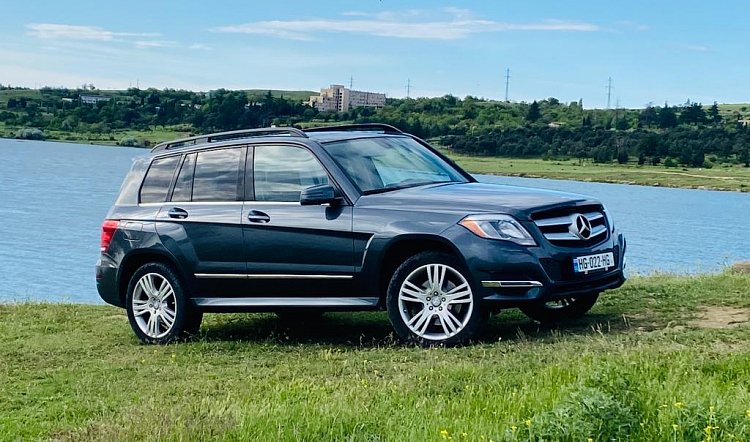 Mercedes-Benz GLK 250 trunk