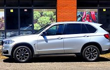 BMW X5 Side View &ndash; Executive SUV