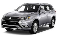 Mitsubishi Outlander Limited front view in Tbilisi Georgia