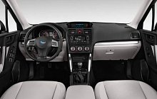 Интерьер Subaru Forester